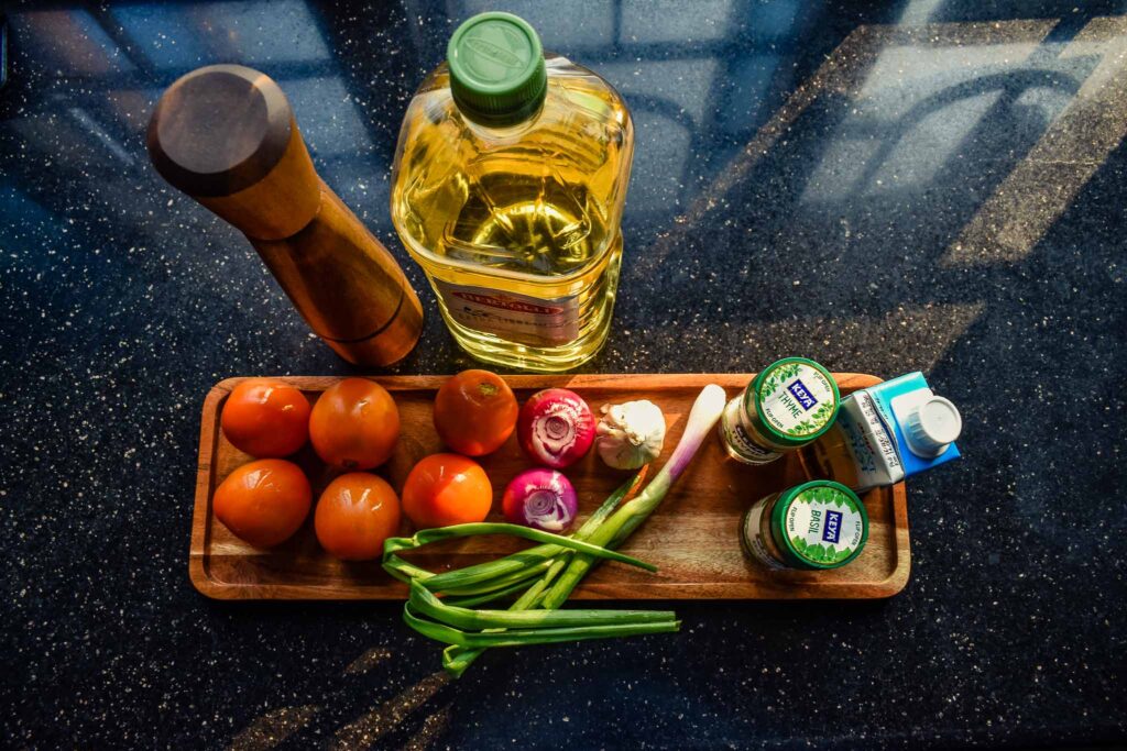 Ingredients for creamy roasted tomato soup