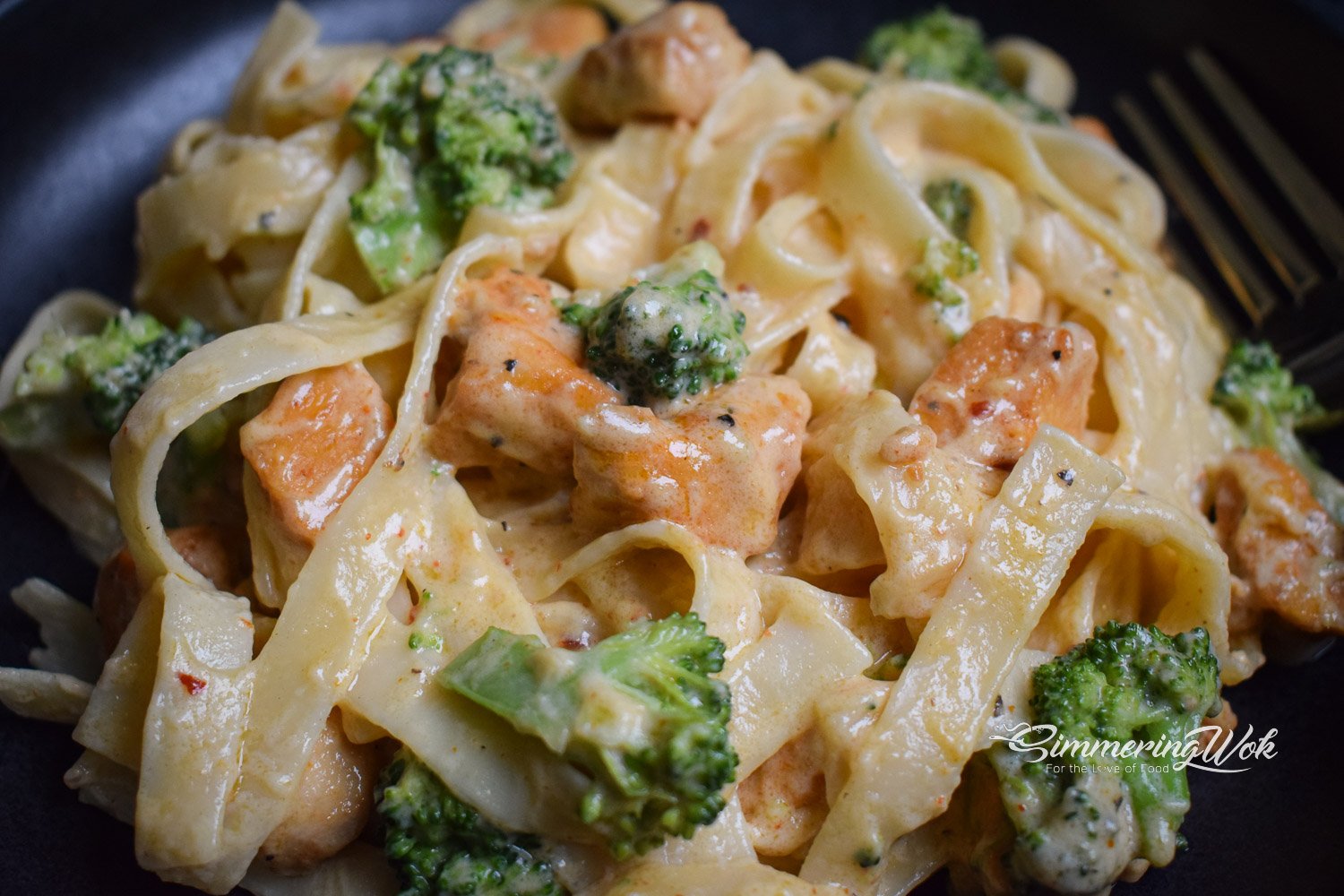 Creamy Butter Garlic Chicken and Broccoli Pasta
